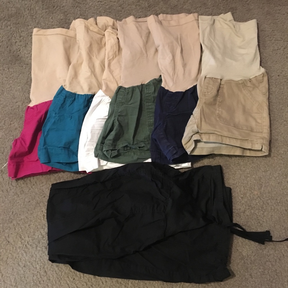 Maternity shorts